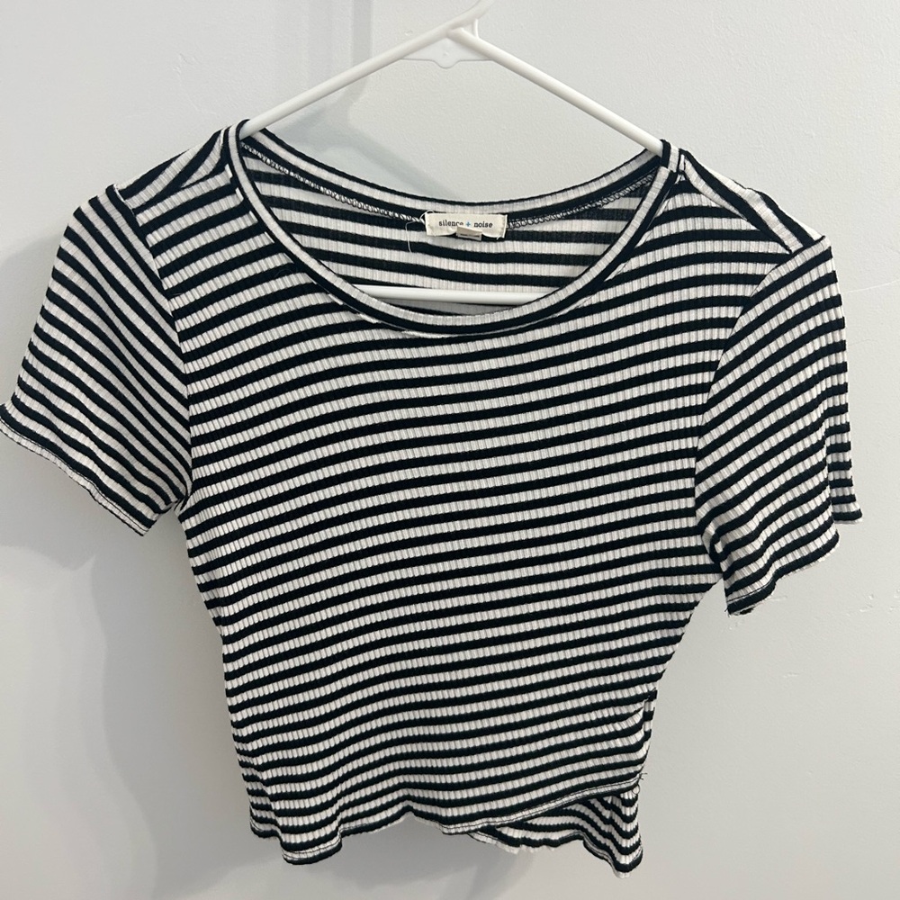 Silence + Noise Black and White Fitted Crop T-Shirt